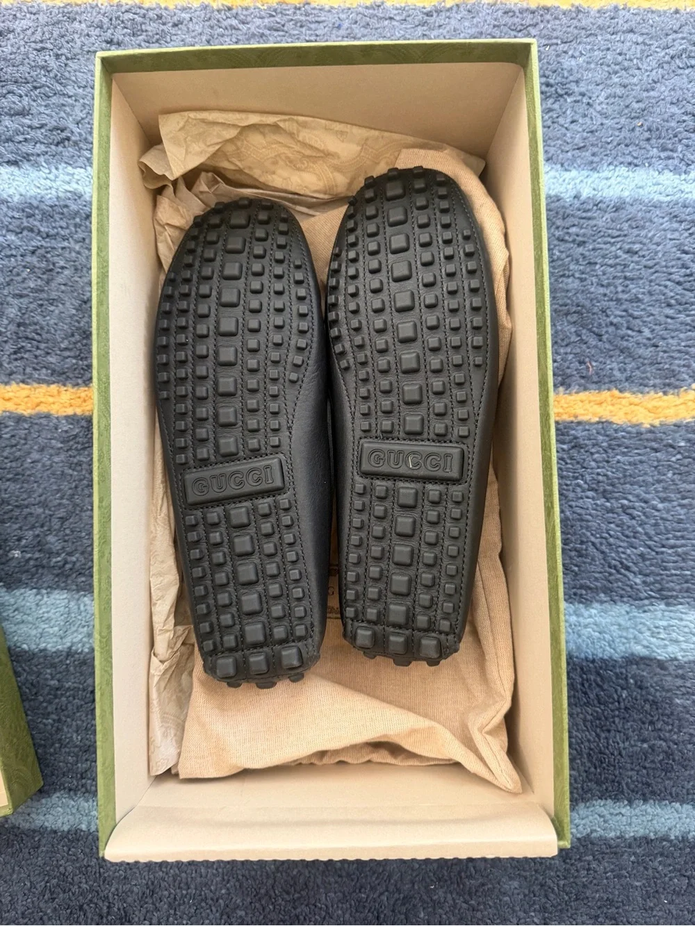 Gucci unisex leather